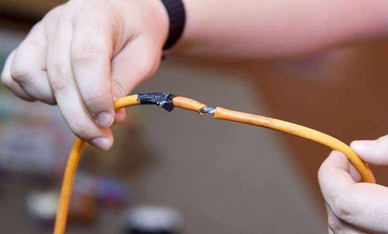 Những lỗi khi dùng dây dẫn điện là gì?