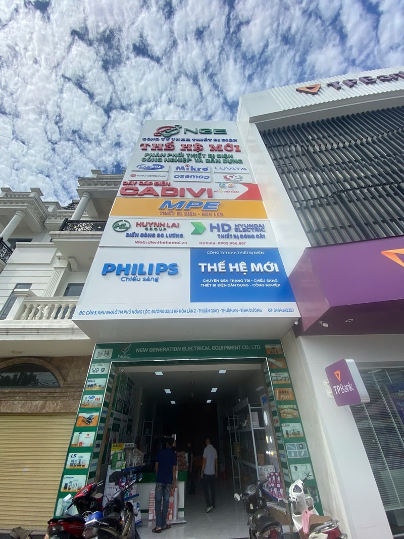cửa hàng thiết bị điện phường thuận giao