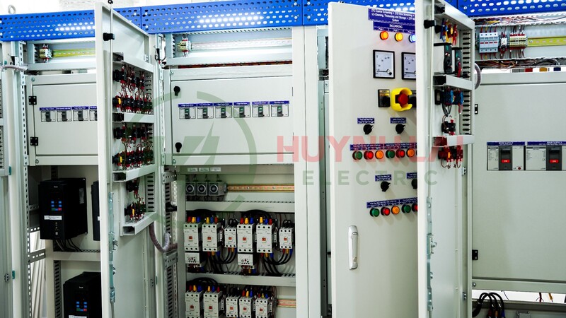 lap tu dien tphcm Huỳnh Lai nhận lắp đa dạng loại tủ điện công nghiệp theo yêu cầu của khách hàng