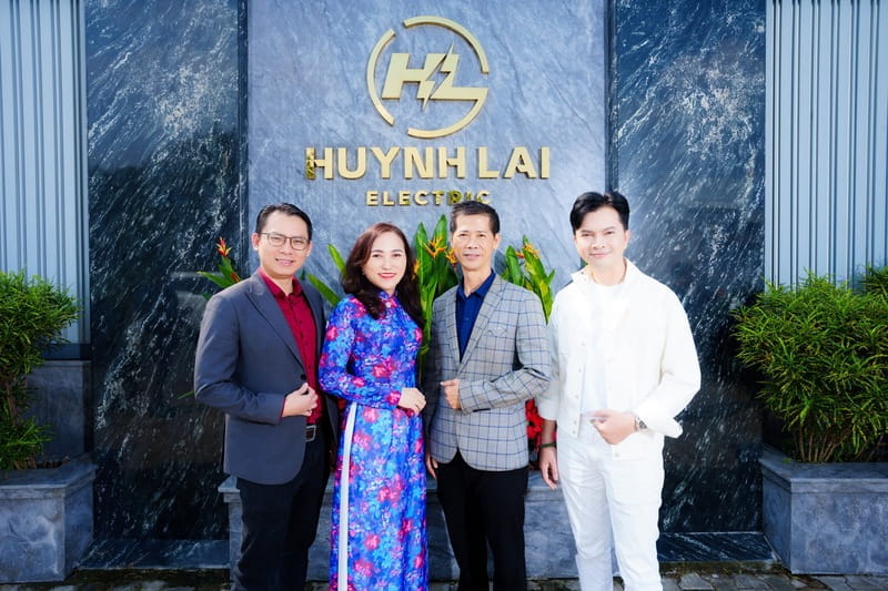 618055030 1440740814410620 6458941102885412366 n 1 1 Lễ Tất Niên 2025 Của Công Ty Điện Huỳnh Lai